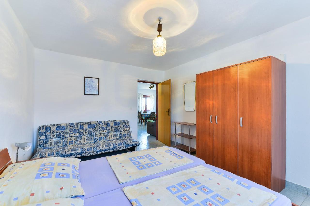 Apartments Gogoljak Vir Zewnętrze zdjęcie