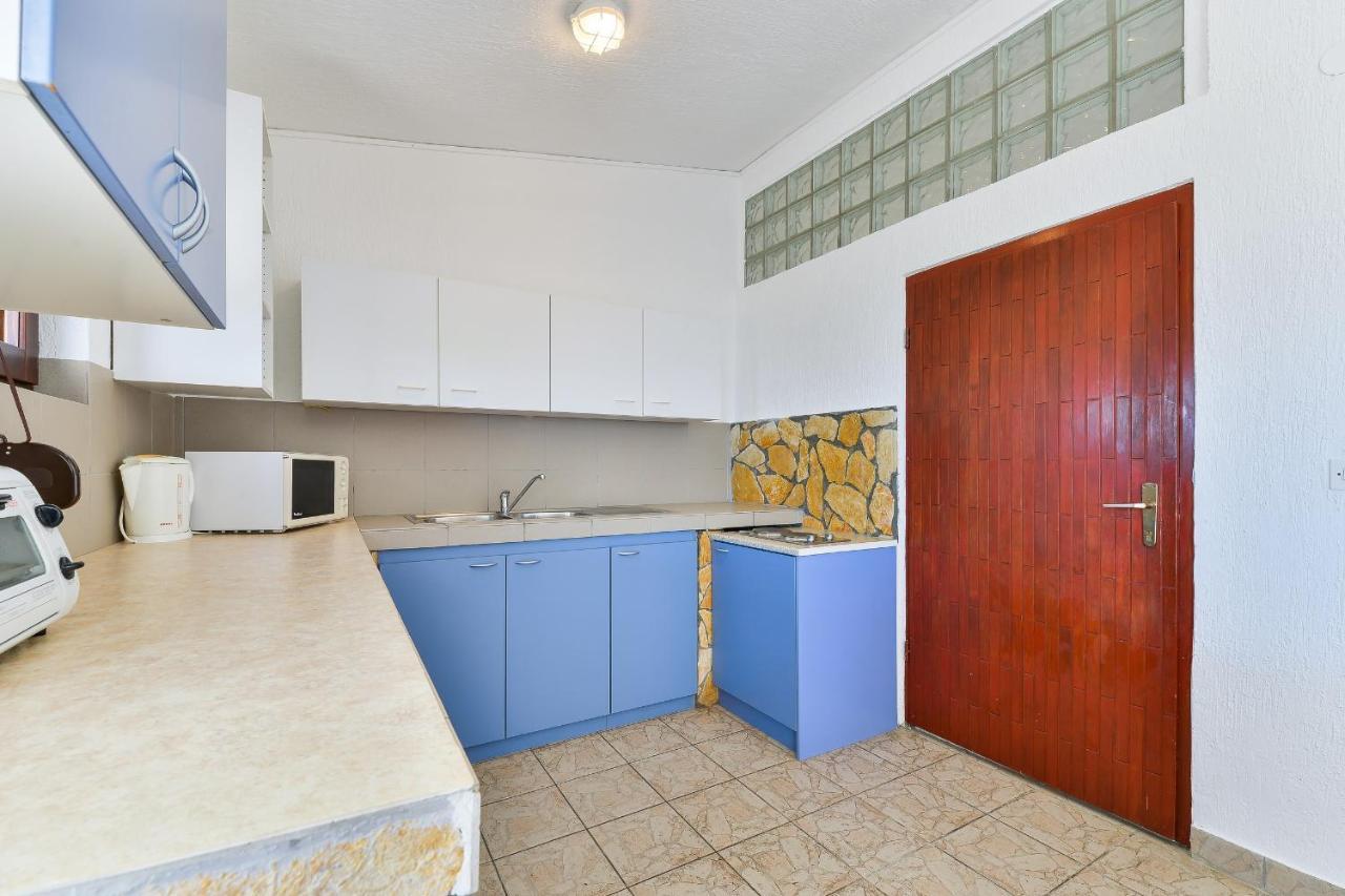 Apartments Gogoljak Vir Zewnętrze zdjęcie
