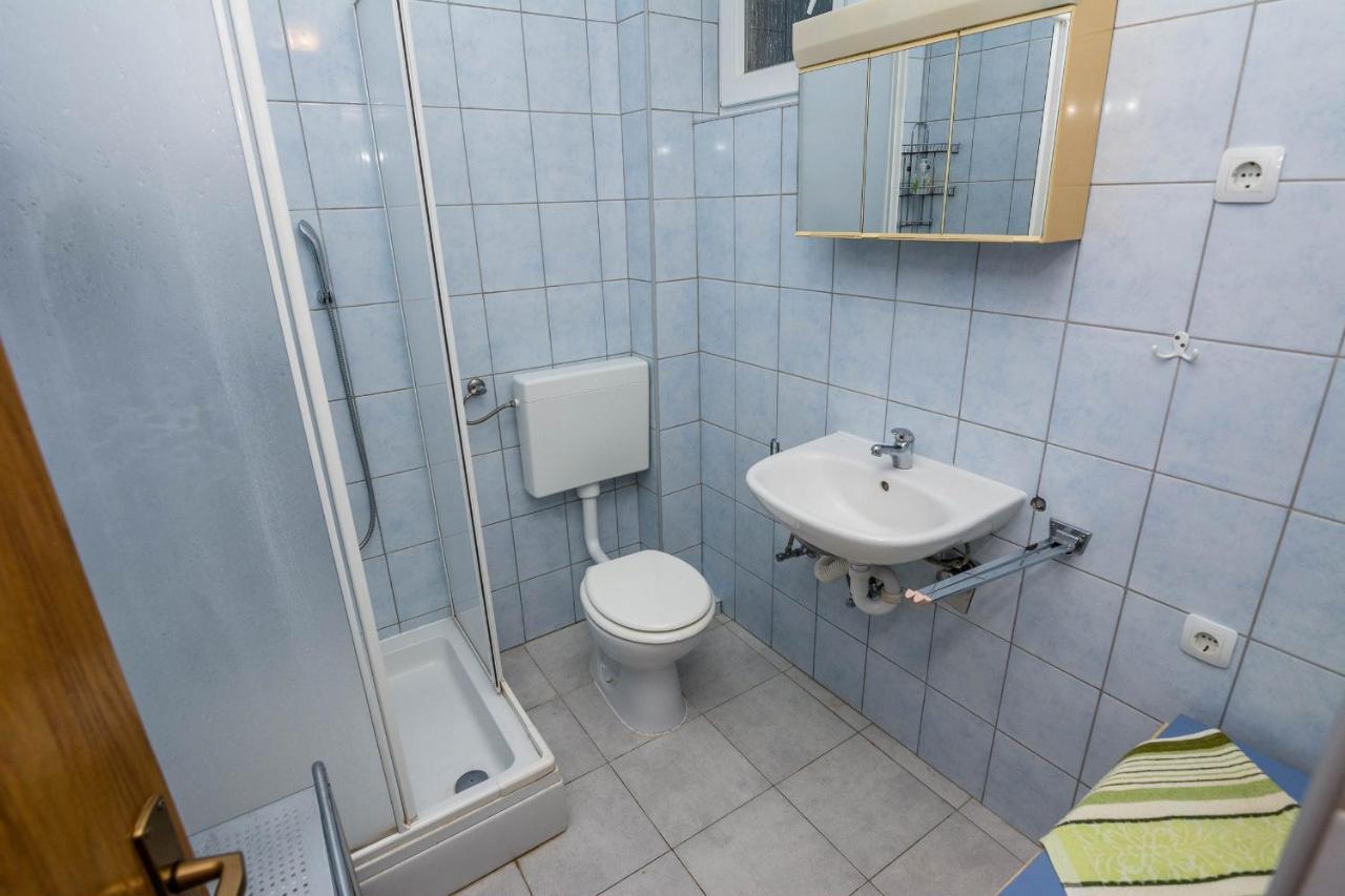 Apartments Gogoljak Vir Zewnętrze zdjęcie